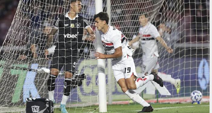 Nhận định, soi kèo LDU Quito vs Sao Paulo, 05h00 ngày 19/9: Lao đao trước Sao Paulo