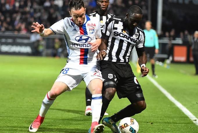 Nhận định, soi kèo Lyon vs Angers, 1h45 ngày 20/9: Chật vật