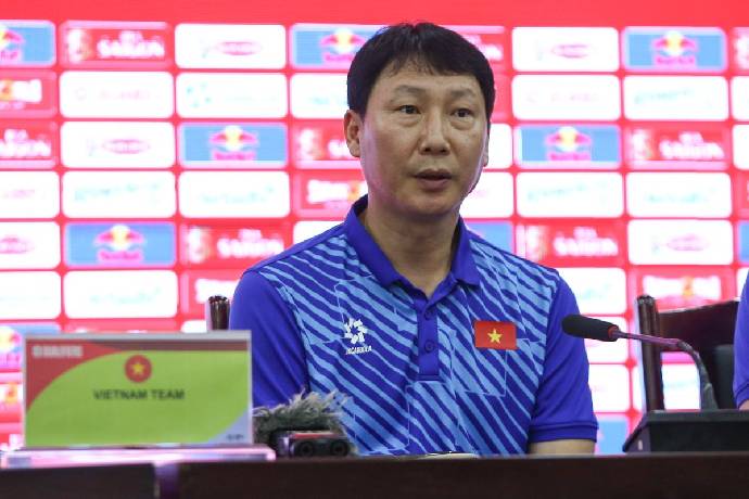 HLV Kim Sang Sik: ‘Tuyển Việt Nam vẫn sáng cửa vào bán kết’