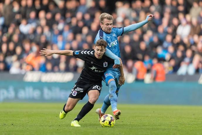Soi kèo bóng đá Đan Mạch hôm nay 19/2: Odense vs Randers