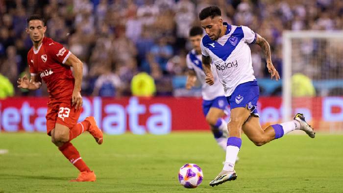 Soi kèo phạt góc Tucuman vs Velez Sarsfield, 7h30 ngày 21/2