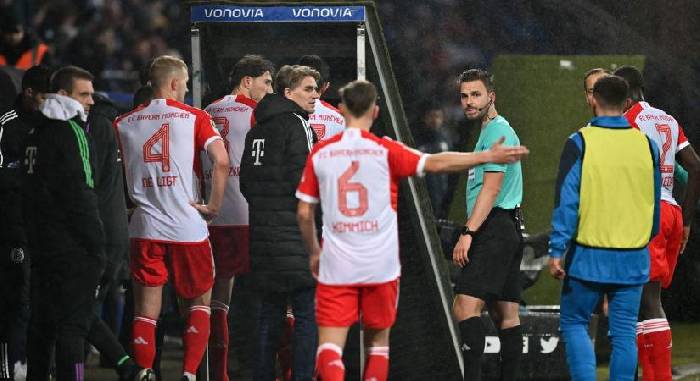 Kimmich suýt đánh nhau với trợ lý HLV Bayern Munich