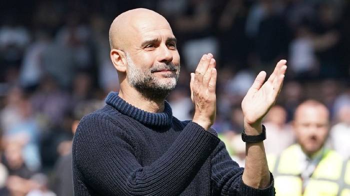 Pep Guardiola chốt tương lai ở trận quyết định của Man City