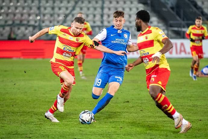 Nhận định, soi kèo Jagiellonia Bialystok vs Puszcza Niepolomice, 22h59 ngày 19/7: Chờ đợi bất ngờ