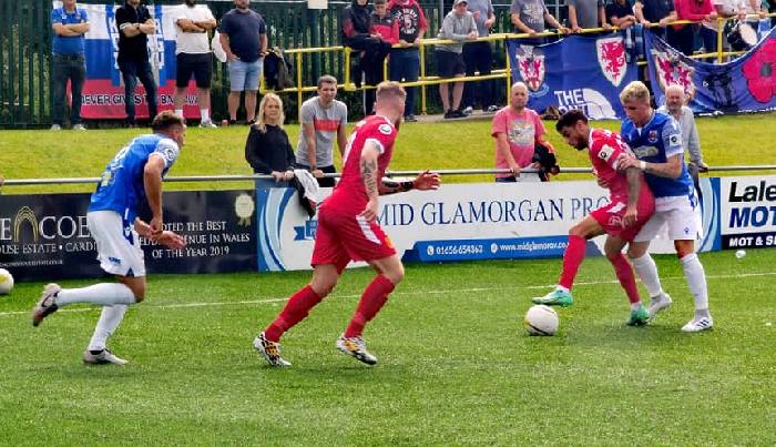 Máy tính dự đoán bóng đá 22/3: Newtown vs Pen-y-Bont