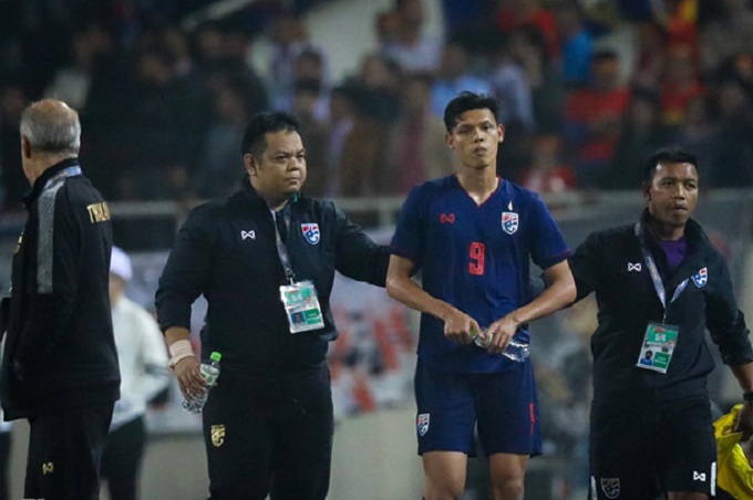 AFC trả lời phũ về việc Thái Lan xin tẩy thẻ cho Supachai