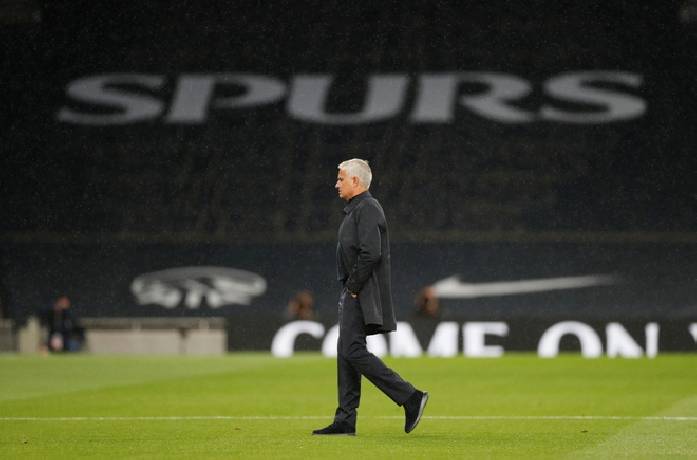 Jose Mourinho: 'Tôi không cần phải sạc pin'
