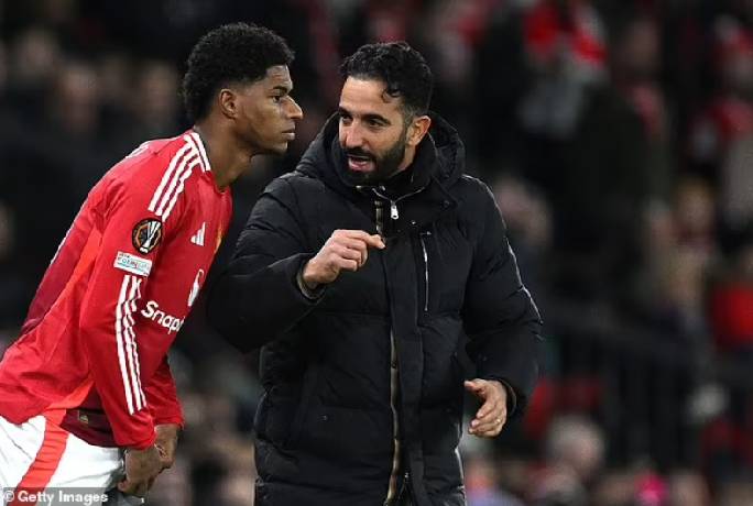 HLV Amorim giải thích lý do tiếp tục gạch tên Rashford