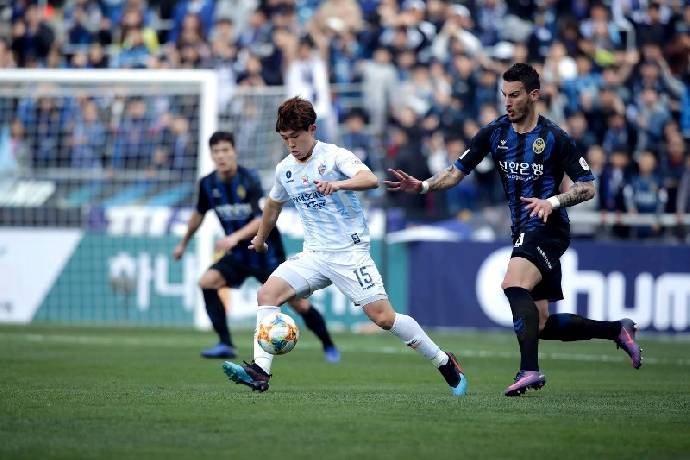 Soi kèo góc Ulsan HD vs Incheon, 17h30 ngày 21/07