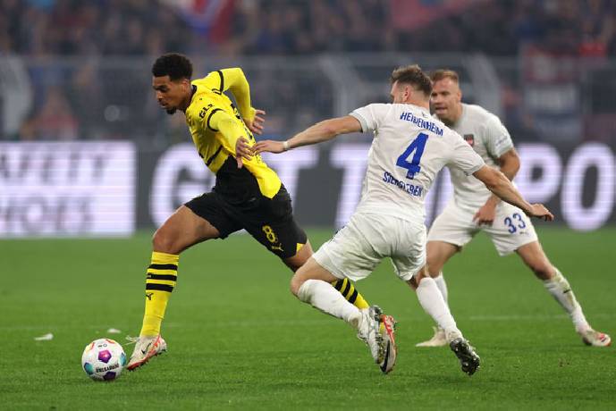 Soi kèo góc Copenhagen vs Dortmund, 2h00 ngày 22/10
