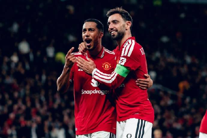 Soi kèo góc Como vs MU, 23h45 ngày 22/10