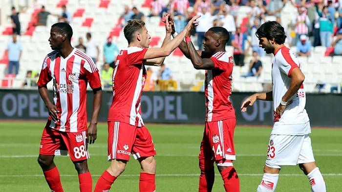 Máy tính dự đoán bóng đá 24/4: Antalyaspor vs Sivasspor