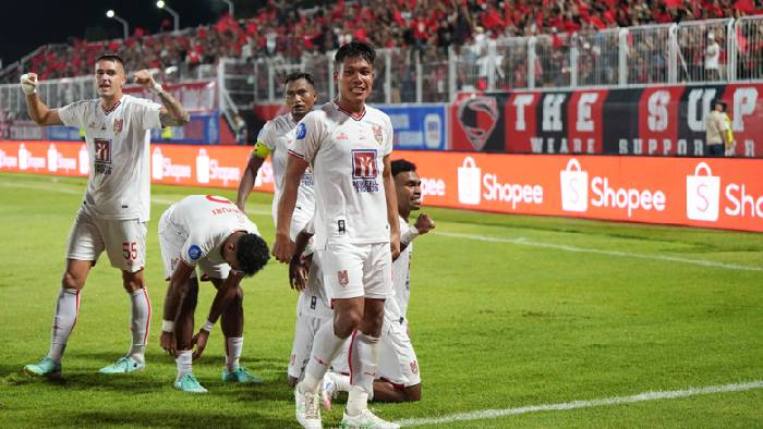 Nhận định, soi kèo Persija Jakarta vs Malut United, 19h00 ngày 23/5: Nỗ lực tới cùng Nhận định, soi kèo Persija Jakarta vs Malut United, 19h00 ngày 23/5: Nỗ lực tới cùng