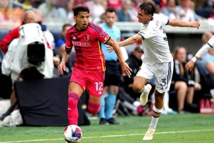 Soi kèo góc Los Angeles Galaxy vs Saint Louis, 09h30 ngày 23/07