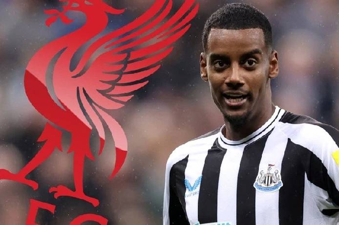 HLV Arne Slot nêu ba điều kiện để Liverpool hoàn tất thương vụ Alexander Isak