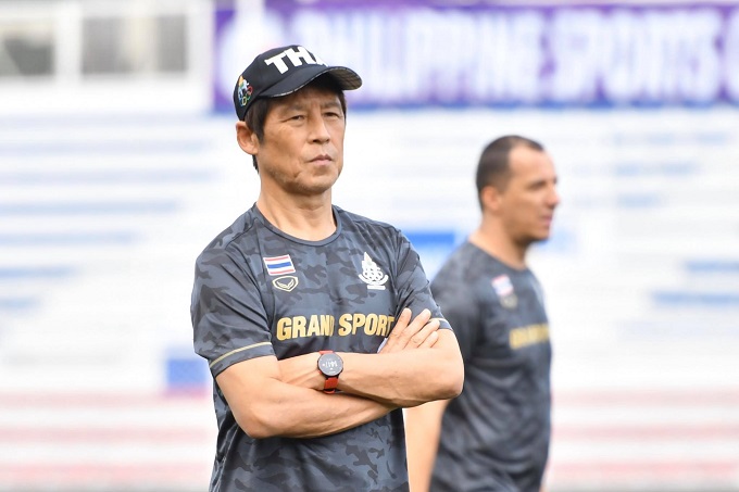 Thái Lan gia hạn với HLV Akira Nishino cùng mức lương ‘khủng’