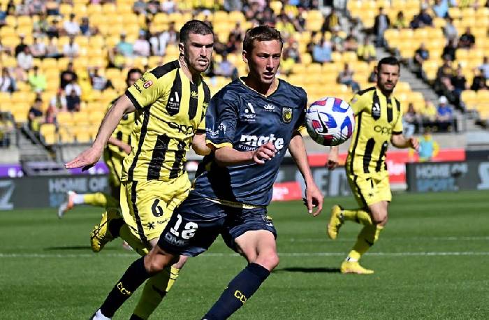 Dự đoán, soi kèo thẻ vàng Central Coast vs Wellington Phoenix, 15h45 ngày 24/2