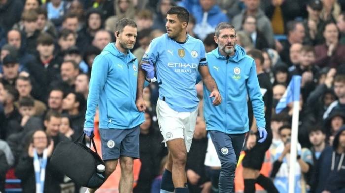 Rodri chấn thương, Man City ngồi trên đống lửa