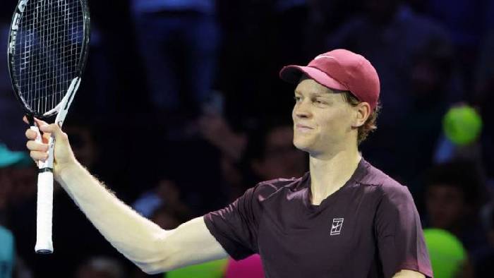 Sinner thắng trận nhanh nhất năm 2025, vào vòng 2 Vienna Open