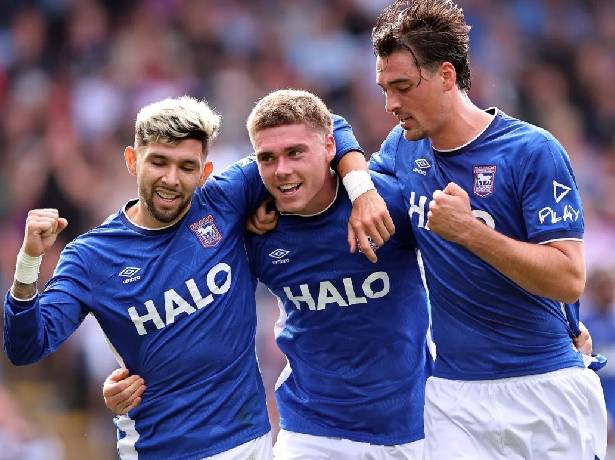 Kèo thẻ phạt Ipswich vs Nottingham 02h00 ngày 24/10