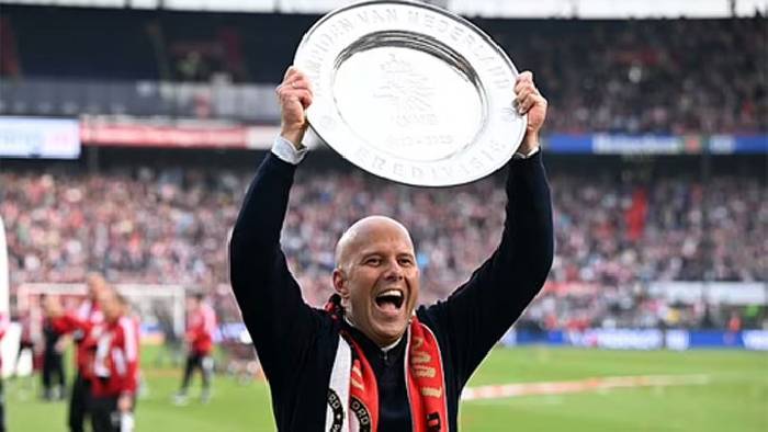 Tottenham bổ nhiệm Arne Slot, HLV mới vô địch Hà Lan