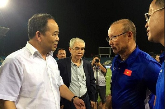 Thái Lan vs Việt Nam: Chủ tịch VFF gỡ rối cho thầy Park
