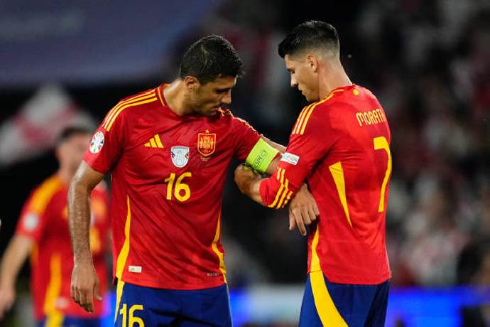 Rodri và Morata bị UEFA buộc tội, đối diện với án phạt nặng