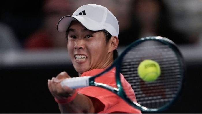 Tay vợt gốc Việt Learner Tien dừng bước ở vòng 1 Madrid Open 2025 Tay vợt gốc Việt Learner Tien dừng bước ở vòng 1 Madrid Open 2025
