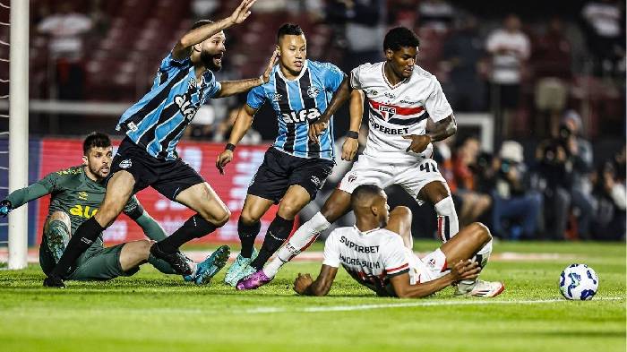 Nhận định, soi kèo Gremio vs Bahia, 21h00 ngày 25/5: Duy trì mạch chiến thắng Nhận định, soi kèo Gremio vs Bahia, 21h00 ngày 25/5: Duy trì mạch chiến thắng