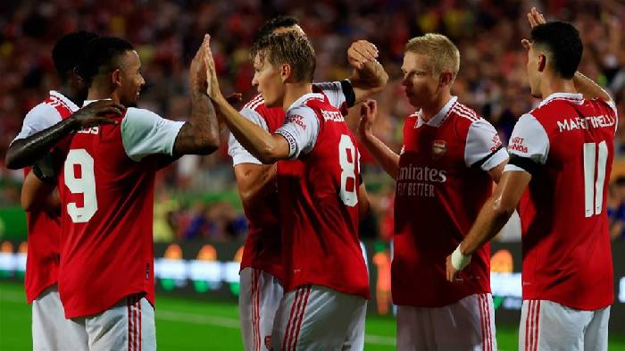 Không đủ trình đá cho Arsenal, HLV Arteta tống khứ 7 ngôi sao ngay lập tức