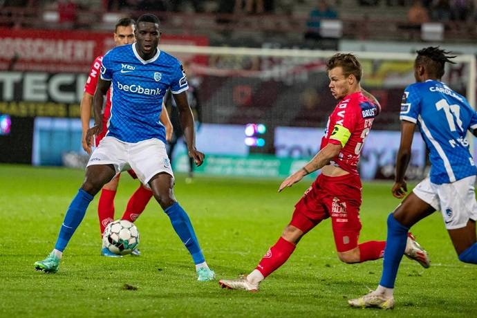 Soi kèo tài xỉu Kortrijk vs Racing Genk hôm nay 0h15 ngày 27/12