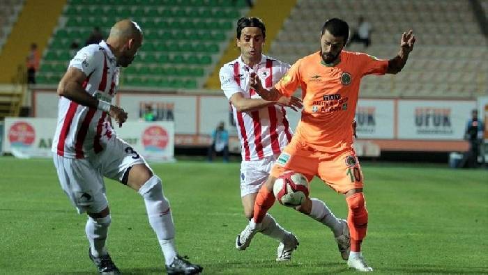 Soi kèo phạt góc Alanyaspor vs Samsunspor, 21h00 ngày 25/12		