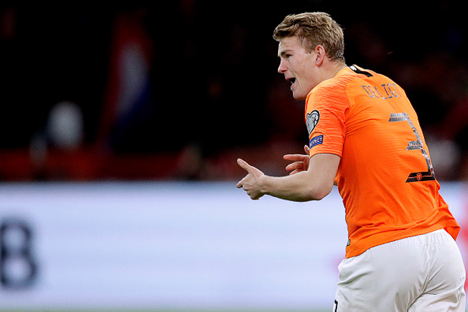 Barca làm mọi cách để đưa De Ligt về Nou Camp