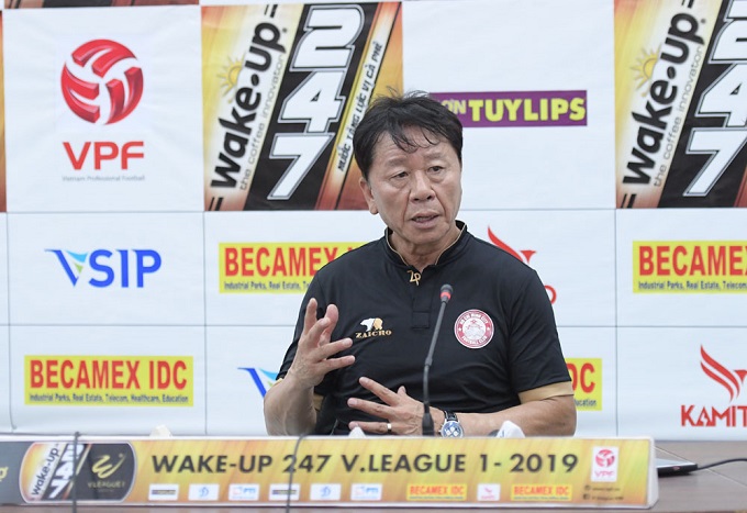 Thắng SLNA, bạn thân thầy Park lại nghĩ đến chức vô địch V-League