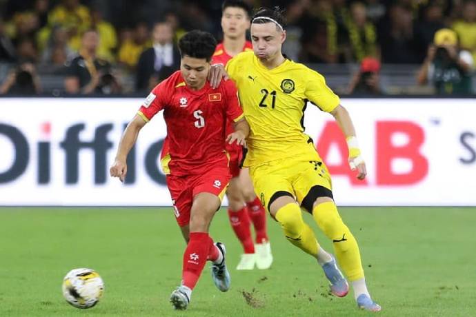 FIFA phạt nặng Malaysia vì sử dụng cầu thủ nhập tịch trái phép gặp tuyển Việt Nam