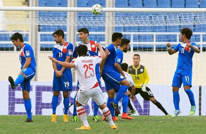 Hai cầu thủ Đông Nam Á bị treo giò vĩnh viễn vì bán độ