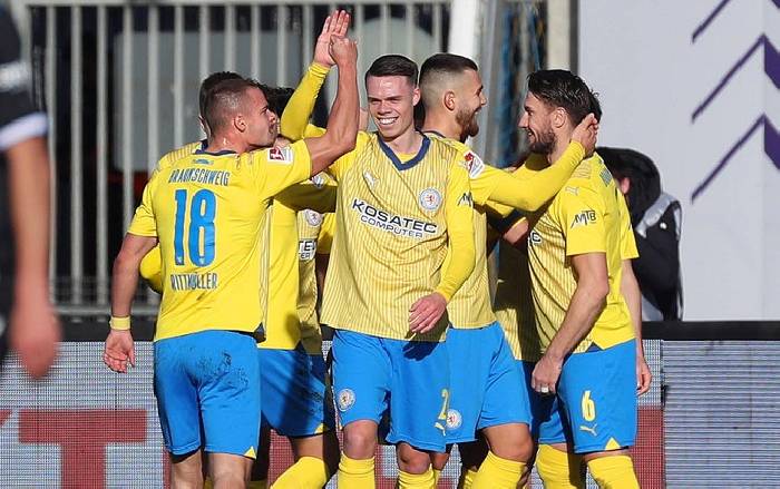 Soi kèo góc Braunschweig vs Saarbrucken, 1h30 ngày 28/5 Soi kèo góc Braunschweig vs Saarbrucken, 1h30 ngày 28/5