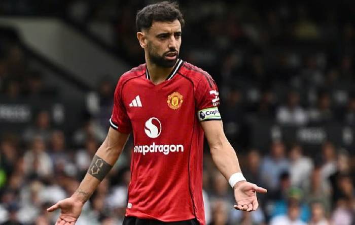 Bruno Fernandes gây sốc khi sẵn sàng rời MU