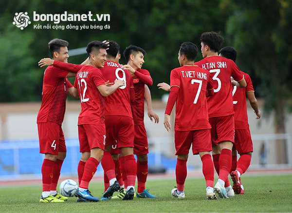 Đội hình ra sân dự kiến U22 Việt Nam vs U22 Lào: Quang Hải xuất trận