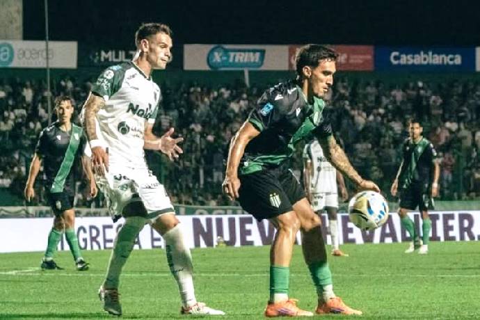 Soi kèo góc Banfield vs Sarmiento Junin, 05h00 ngày 29/07