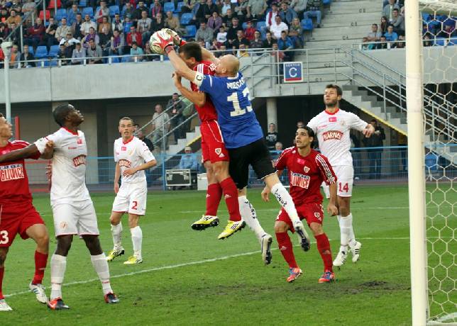 Nhận định, soi kèo Piast Gliwice vs Widzew lodz, 1h30 ngày 30/9