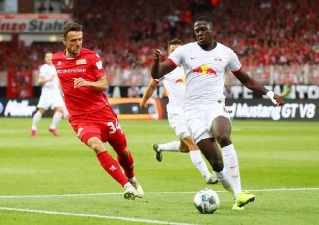 Liverpool sắp có trung vệ hàng đầu Bundesliga