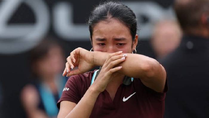 Tay vợt Philippines bật khóc vì thua chung kết Eastbourne Open 2025