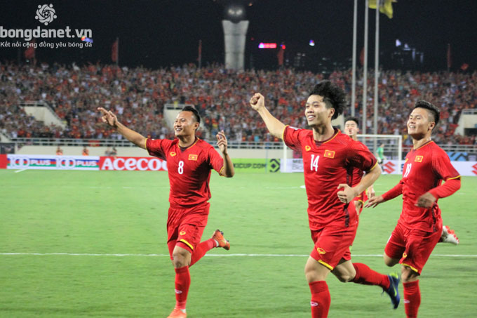 ĐT Việt Nam không đá vòng loại World Cup 2022 trên sân Thống Nhất