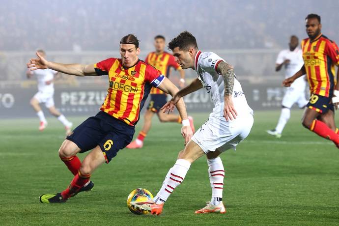 Chuyên gia Tony Ansell dự đoán Lecce vs AC Milan, 1h45 ngày 30/8