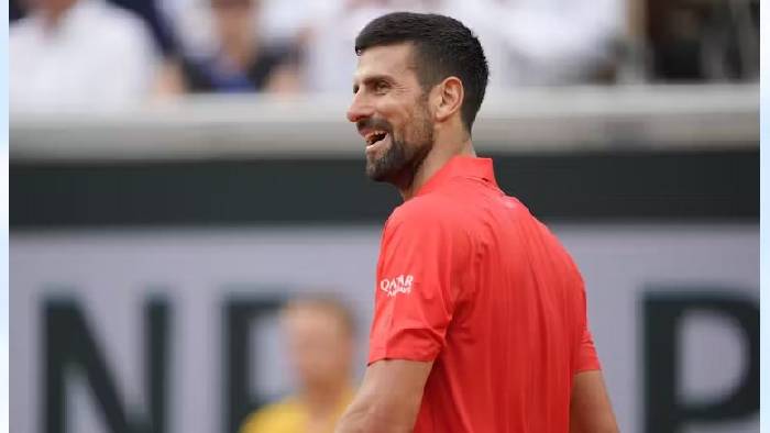 Djokovic thắng 12 trận liên tiếp trước các tay vợt Pháp tại Roland Garros Djokovic thắng 12 trận liên tiếp trước các tay vợt Pháp tại Roland Garros
