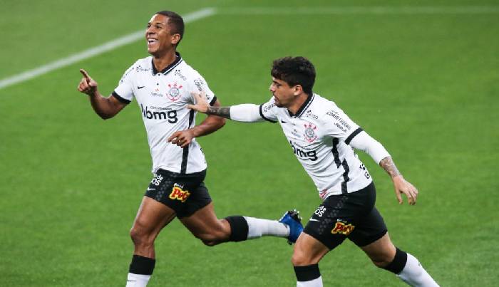 Kèo thẻ phạt Corinthians vs Paranaense 05h30 ngày 31/7: Thế trận rắn rỏi