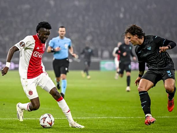 Nhận định, soi kèo Volendam vs AFC Ajax, 21h30 ngày 30/8: Tin vào cửa dưới