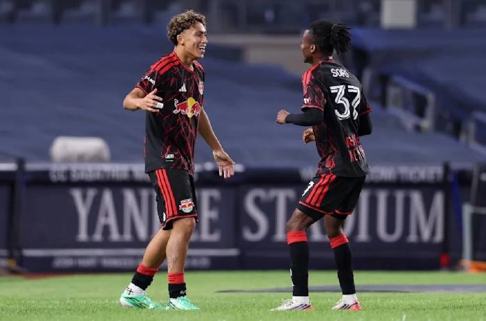 Kèo thẻ phạt New York Red Bulls vs Saint Louis 06h30 ngày 01/10 