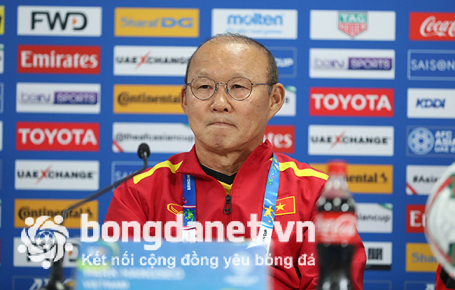 Thầy Park giải thích về việc gọi Đức Chinh, Trọng Hoàng dự King's Cup